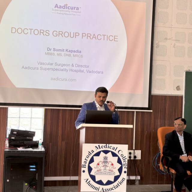 Dr. Sumit Kapadia Leading vascular surgeon in Vadodara |  Gujarat